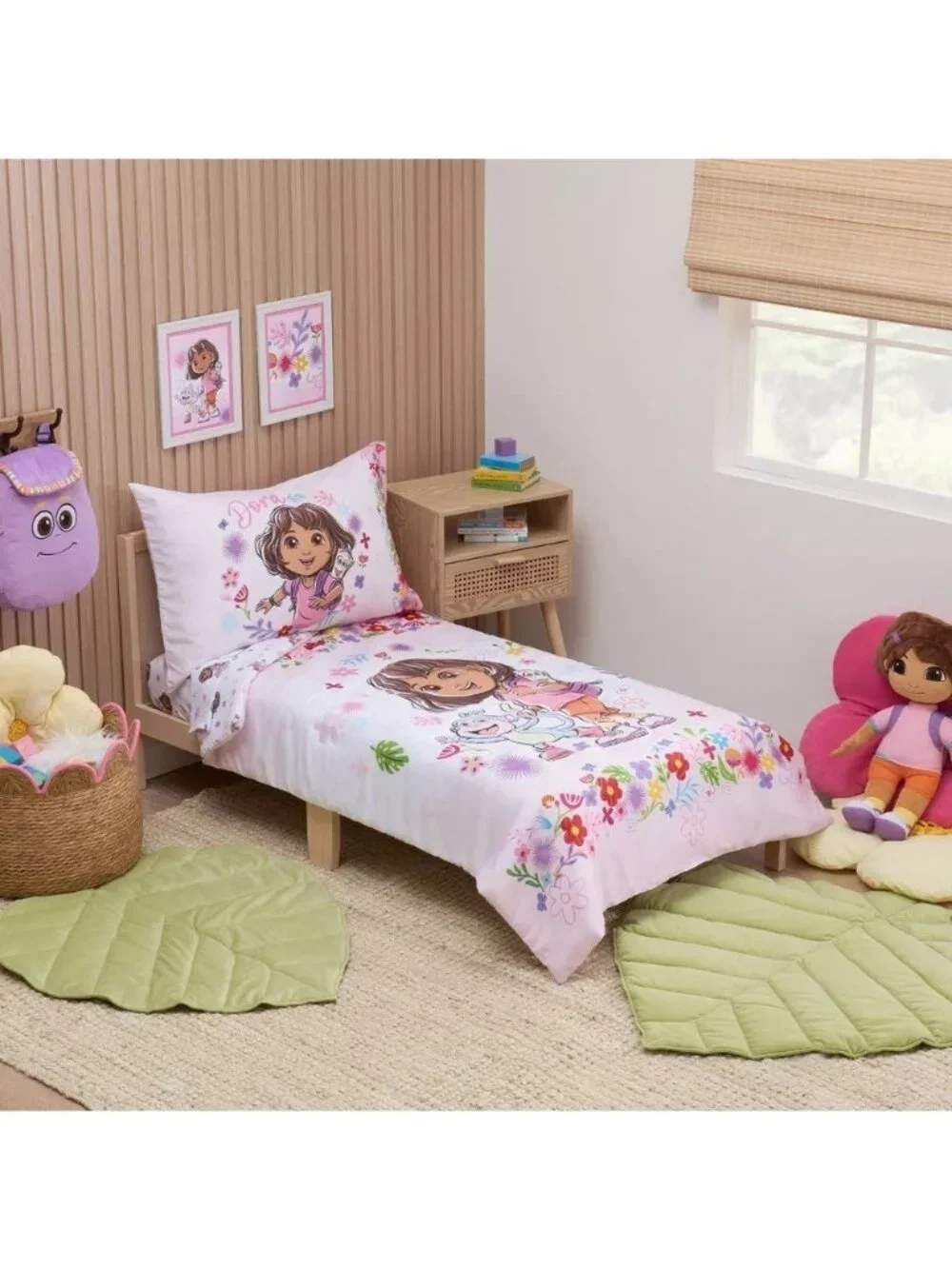 Dora the Explorer 4 Piece Toddler Bed Set w/ Quilted Comforter & Sheet Set